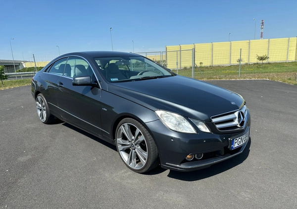 Mercedes-Benz Klasa E cena 49500 przebieg: 220000, rok produkcji 2011 z Nysa małe 211